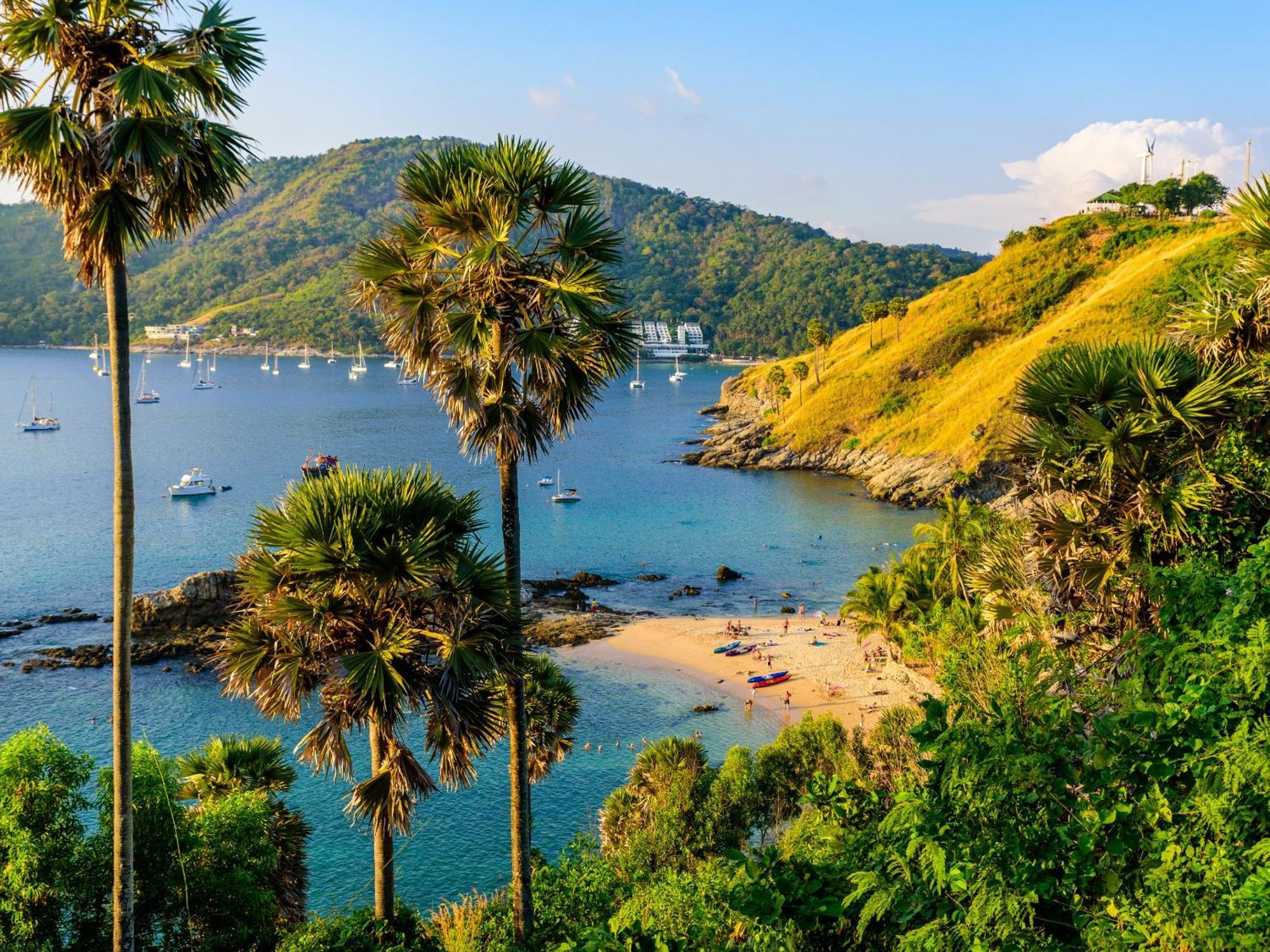 ホテル クラウン プラザ プーケット パンワ ビーチ Panwa Beach エクステリア 写真